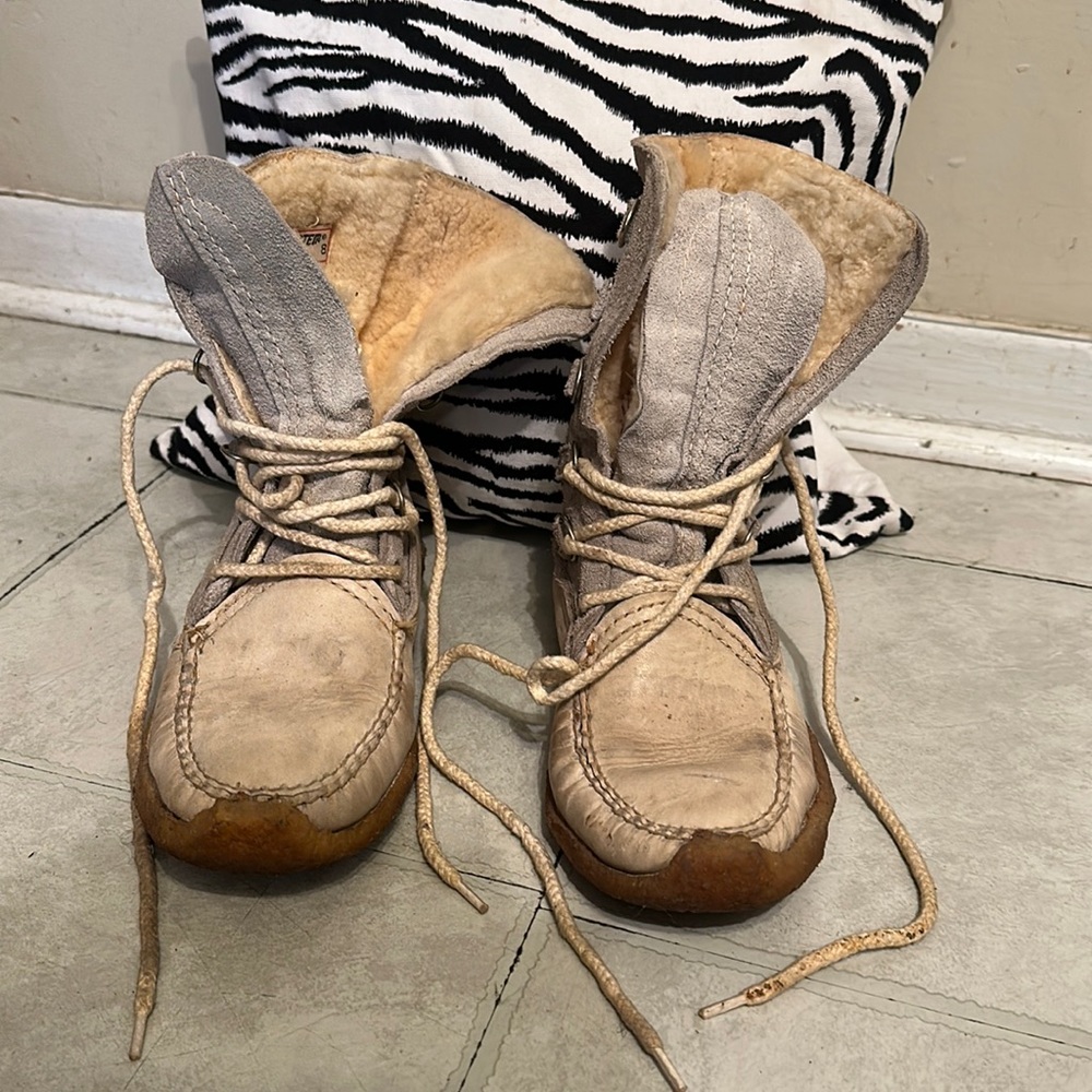 Mocatem Mocassin size 8
